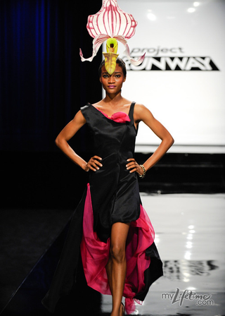 Illustration for article titled Heavenly Hats Paired With Fugly Frocks On Project Runway